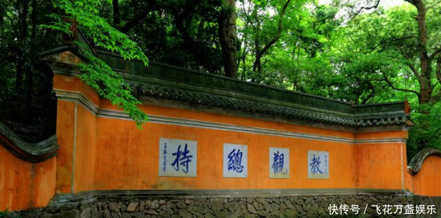 我国香火“最”旺的寺庙，不收取门票费，吃一顿饭只需要两块钱