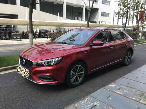 外观■动力够用还省油？名爵6新能源车主用车后带你大揭秘