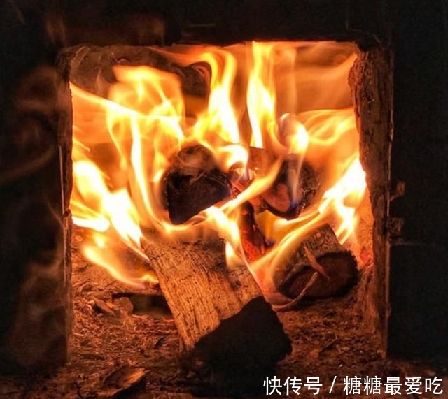  树木■与紫檀同等价值的树木，木质密集有香味，却经常被农民当