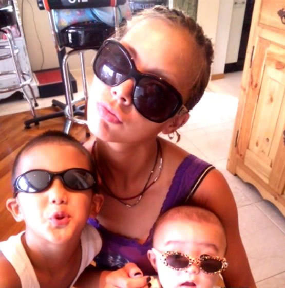 她生了三个孩子有三个父亲，如今第四次怀孕竟不知生父？怪不得吴