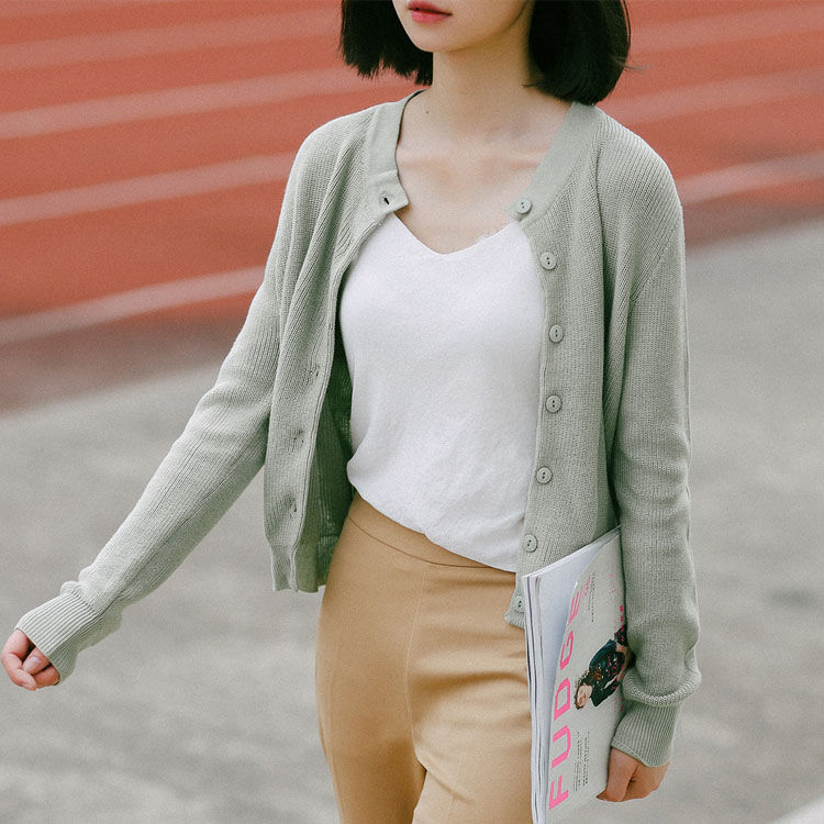 女人别老穿打底裤，学学下面女人这样穿，一个比一个时髦有女人味