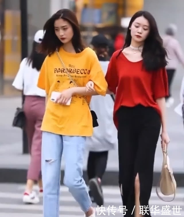 「搭配」女神和女汉子成为闺蜜太抢镜:一个穿真裤子,一个穿“假裙子”