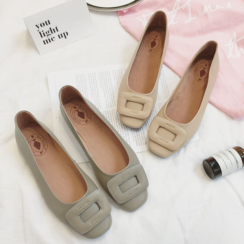 女友不喜欢高跟鞋，一直穿这样的瓢鞋，真是厉害了