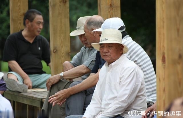 退休人员非常担心，你的退休金水平是多少