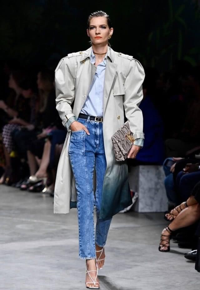  [衣着]2020年您如今能够 刚开始衣着的7个春天服装