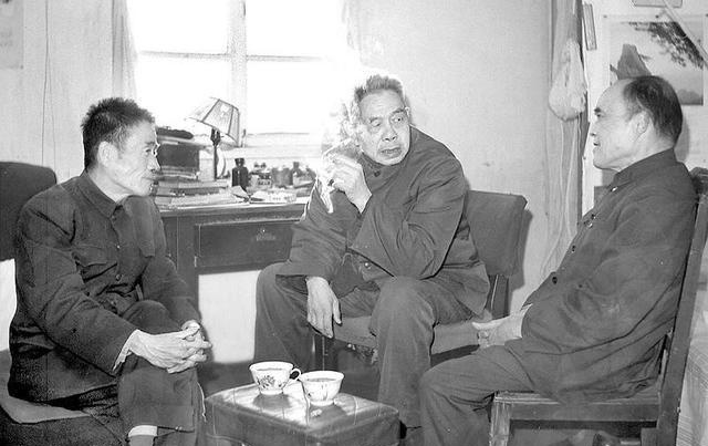 曾经的天下第一才子，中国的“爱因斯坦”，却扫了十几年的厕所！