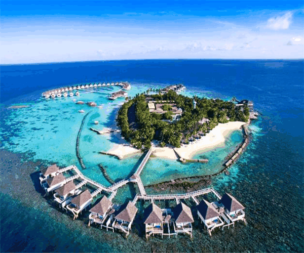 世界最拥挤的首都, 大洋上的旅游圣地, 岛上的人口却超过6万