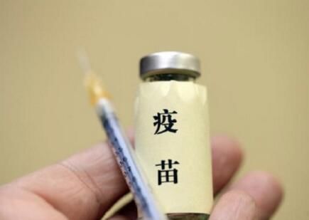 高晓松借长春长生疫苗事件宣传阿里巴巴,网友:配图让人产生错觉