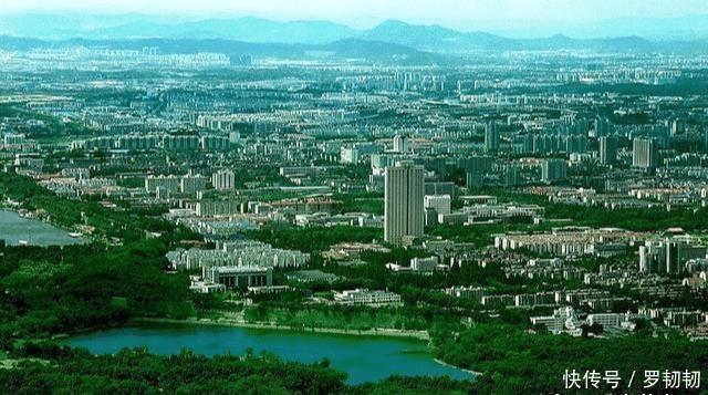  「全国人民」你认为就目前而言中国综合实力十大城市应该是哪几个城市？