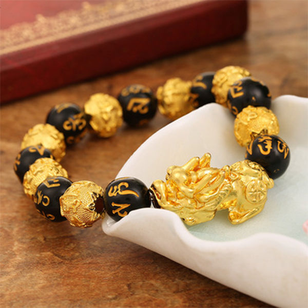 别看别人披金戴银，知道价格后能吓晕你!以后估计没人戴黄金了