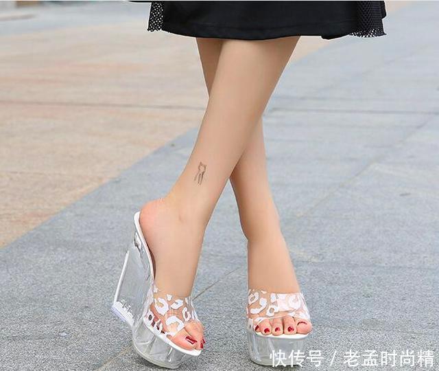 气质:时尚女士优雅气质女鞋,欧美新款防水台高跟鞋 ,特显身材又增高