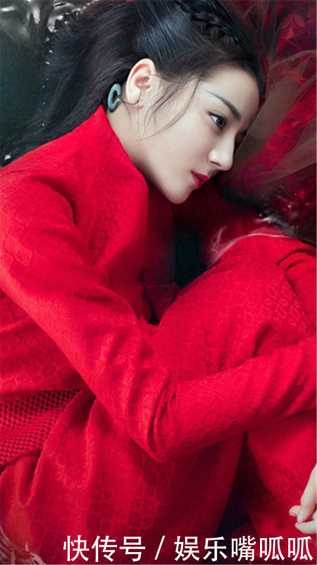 “烈火如歌”迪丽热巴十套衣服，第三套最美，第十套最简单！