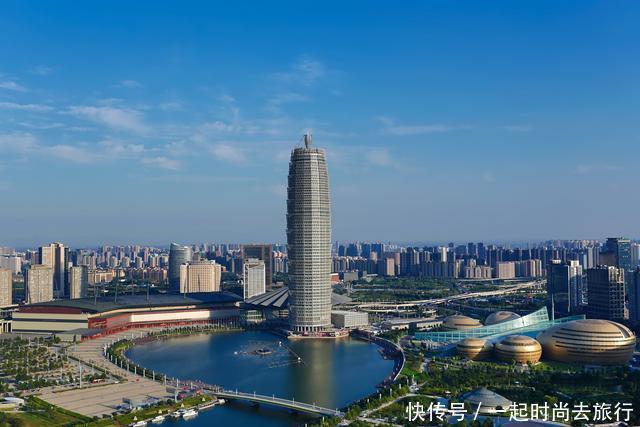 突破历史！中国万亿GDP城市再添两名新成员，谁的实力更强？