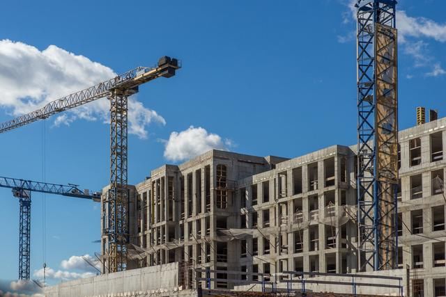 严查“挂靠”之下，资质代办机构反成了赢家