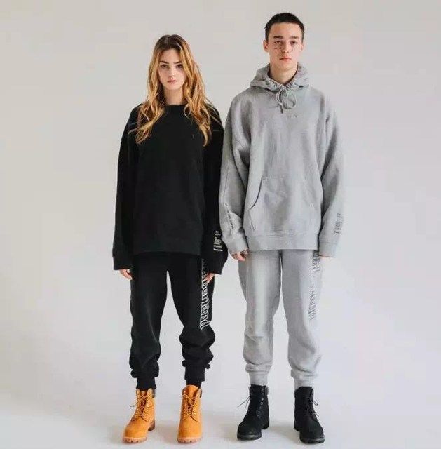 老实说，你的工装靴穿几年了?