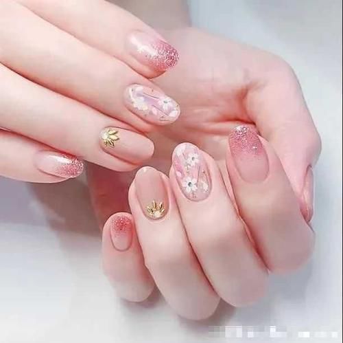 「约会」我和春天有个约会|让桃花跃然指尖