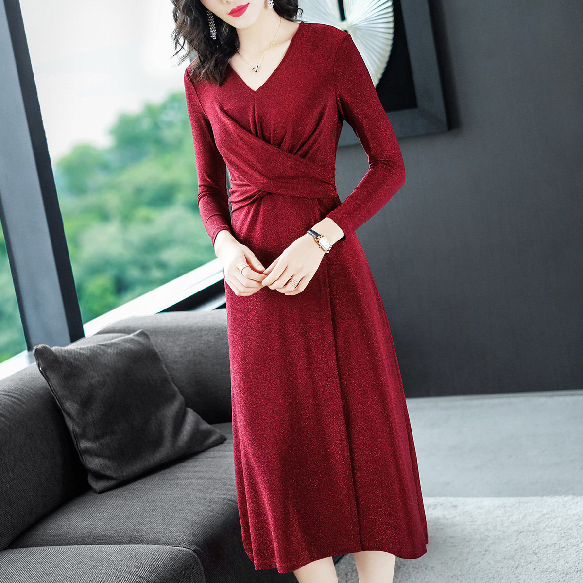 一场秋雨一场凉，都市女神的最爱连衣裙，连小编我都忍不住剁手