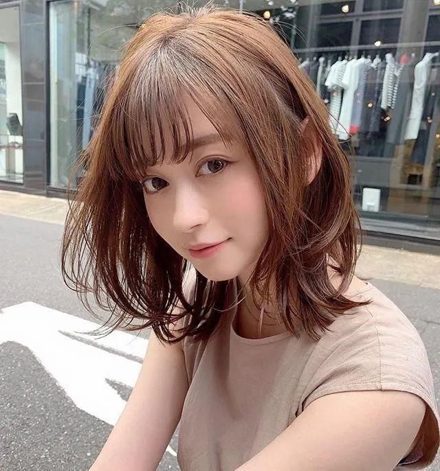  『短发』2020年趋势发型范本！锁骨长发、精灵短发少女感十足