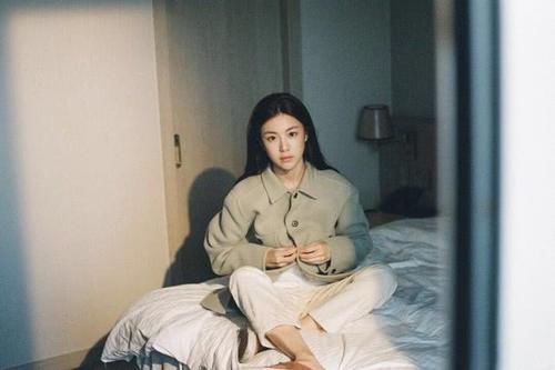 「感觉」依靠整形成功出道，全脸亲自设计，高允真做了我们不敢做的事