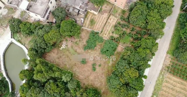 盖房:农村盖房单单主体就花费百万,4层带地下室,10卧室这得住多少人