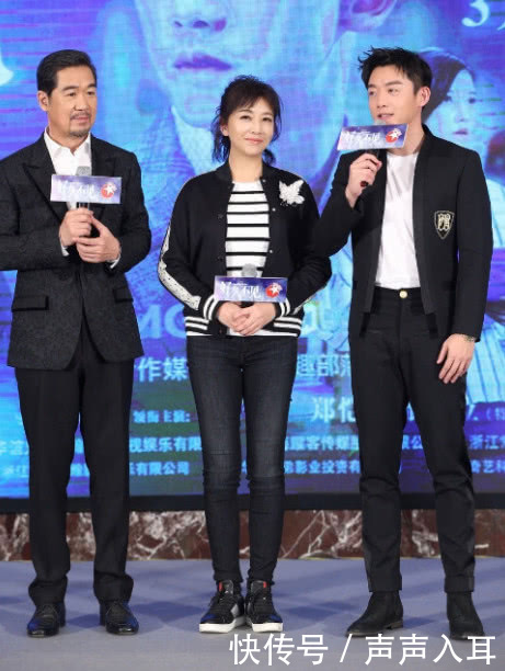 江珊穿着时尚可是脸却暴露了她的真实情况，网友：时间过得真快