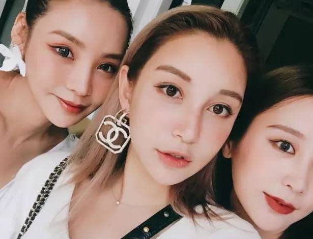 李雨桐微博再发文，妈妈聊天记录被曝光，李雨桐我妈忍不了了！