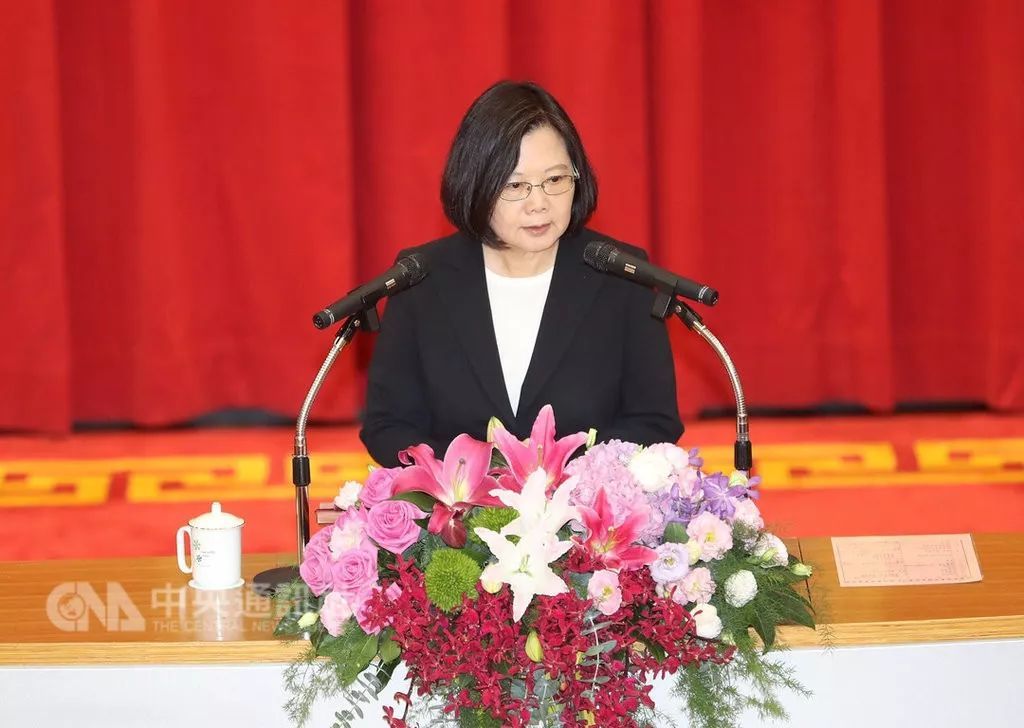 蔡英文晒“成绩单”：每两天逮一“共谍”。