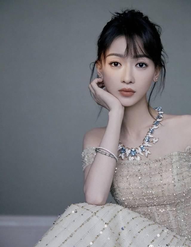  『深蓝色』谁不愿做个内心强大的人？赶紧来领走这方面“深蓝色能量石”！