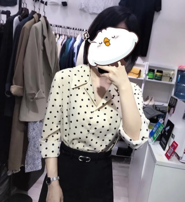  平平■有哪些衣服看着平平无奇,穿起来却贼靓的