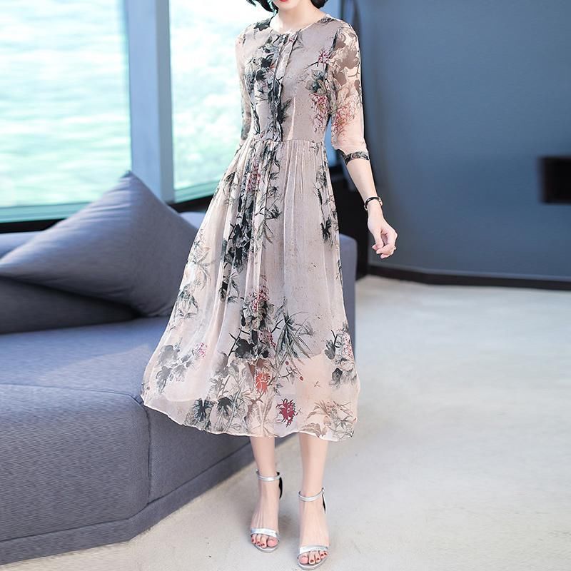 9月大降价的真丝裙，偷偷给妈妈买6件，50岁妈妈穿上美爆了