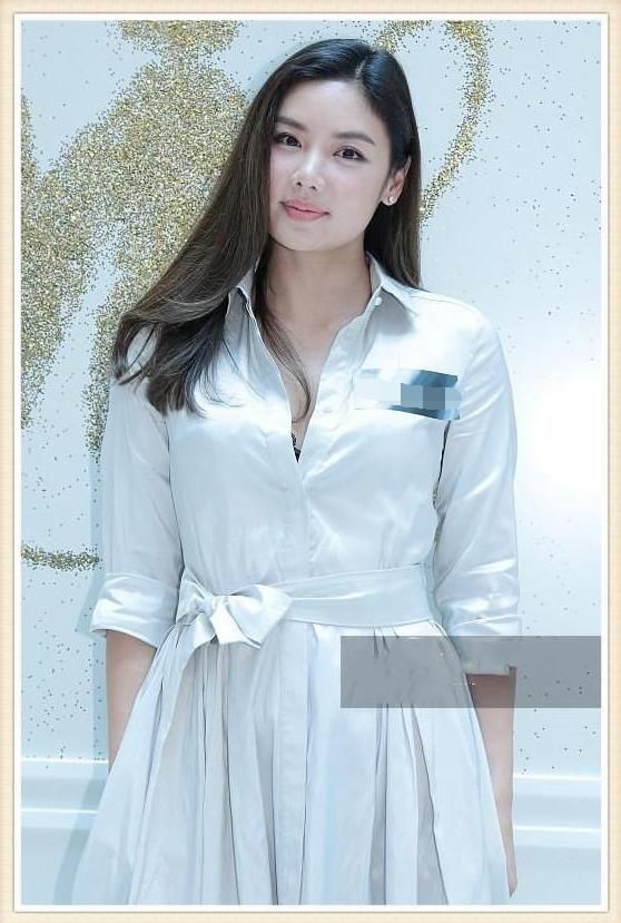 当140斤乐基儿和92斤林心如同穿一件连衣裙，还有什么理由不减肥