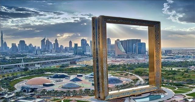 为什么去三亚的游客越来越少了？原因很无奈，当地人却表示很正常