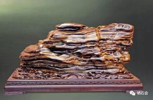 小县城发现的石头,捡来就能卖钱,成为当地人的聚宝盆