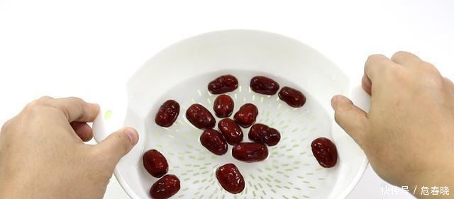  #要脏#红枣比你想的要脏，用清水是洗不干净的，简单一招，彻底清洗干净
