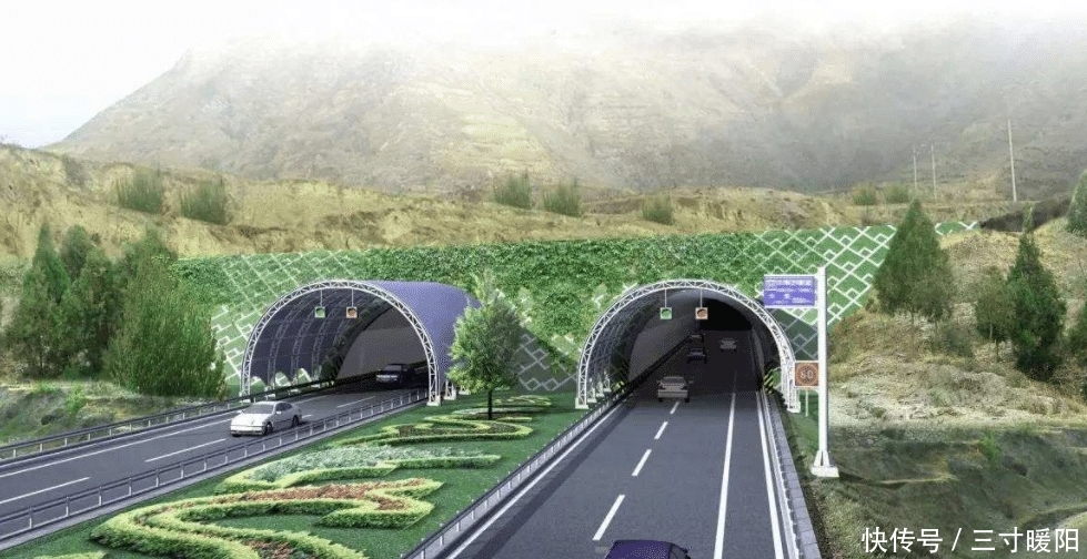  高速■高速公路统一限速，对此车主十分高兴，根本不用担心被扣