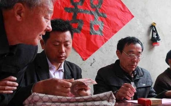 今年8月起，农村5种开销大概率要涨价，家家都涉及，农民早准备