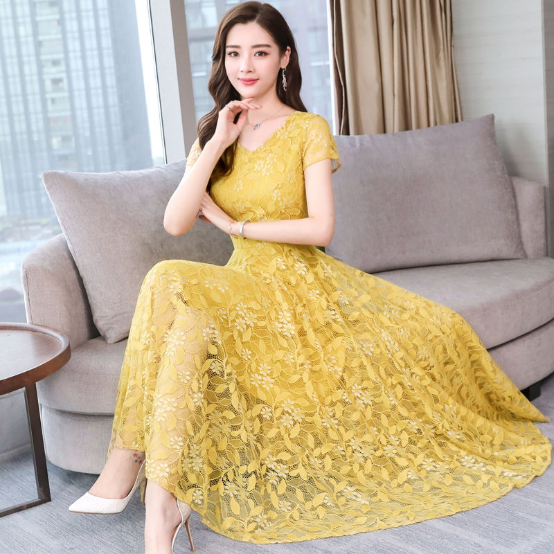 哇噻，今年的连衣裙太好看了，忍不住给自己买了5件，洋气又美嫩