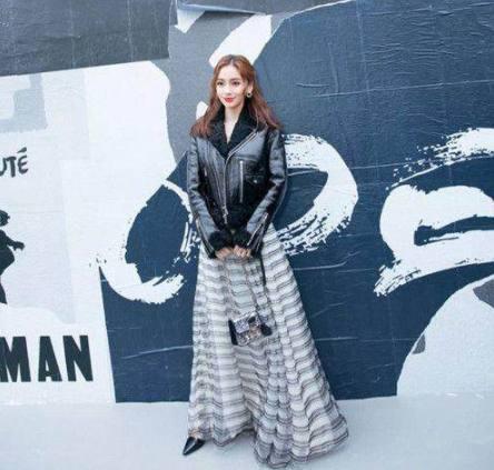 看了baby的嘴, 男人都要怀疑人生, 真不知黄晓明每天是怎么度过的