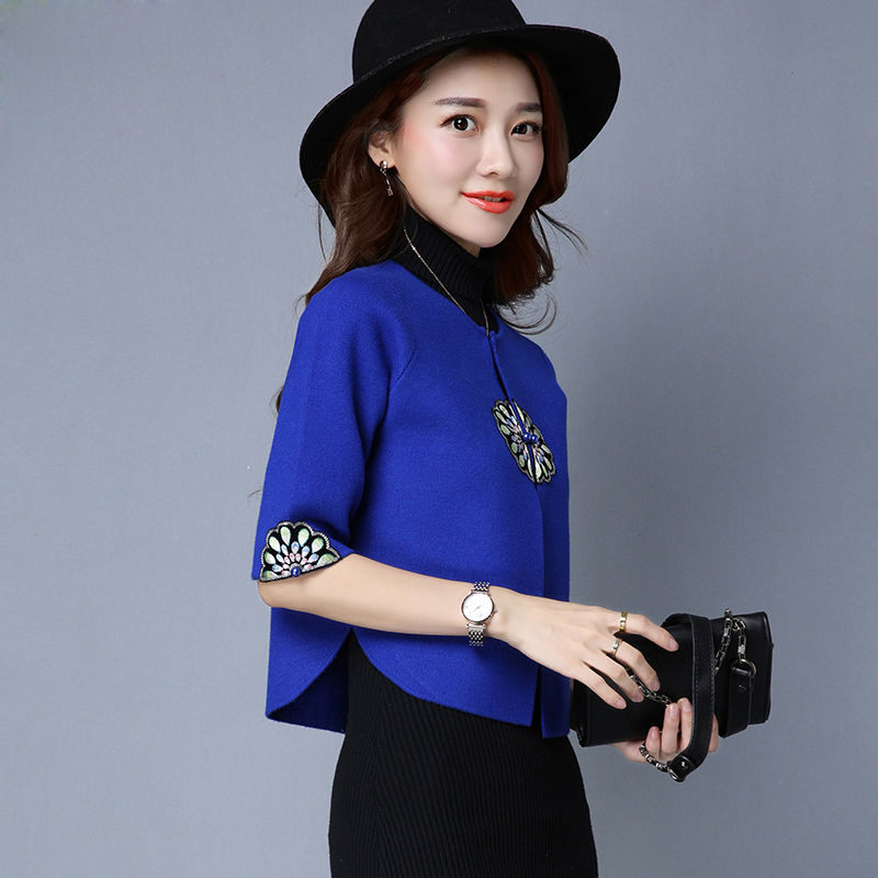 第一次见那么高雅的妈妈装，减龄更显瘦，年轻10岁不止