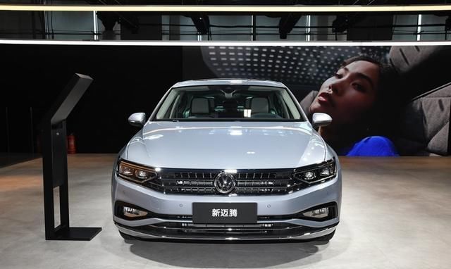  「奥迪」手握30万，10万公里不换车，奥迪A4L、迈腾、亚洲龙怎么选？