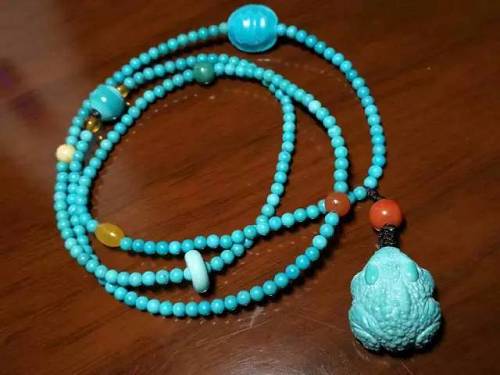 论色彩搭配在串珠界的重要性