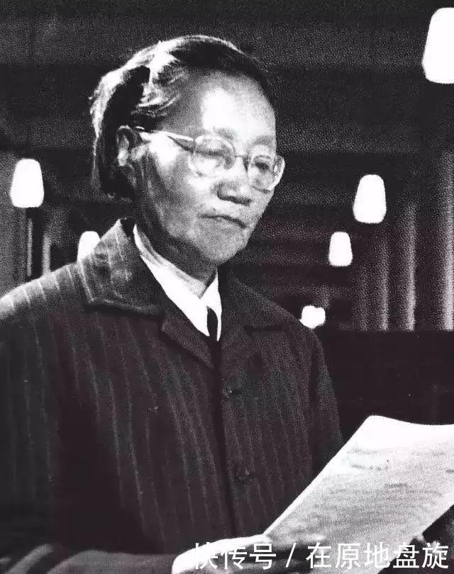 中国第一颗爆炸成功的