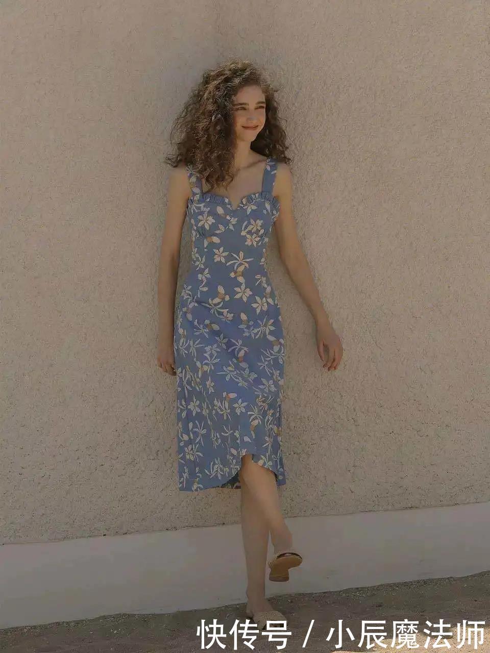 『复古方领』高级又时髦,照着穿回头率200%!