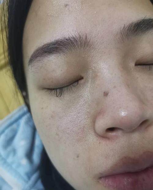  『淡斑』亲测有效的美白产品：OLAY性价比高，SK2有效淡斑，让你白到发光