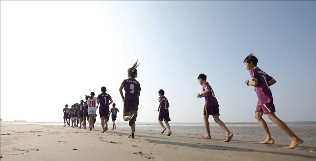  「杂货铺」人物|追光者——小罗的答案