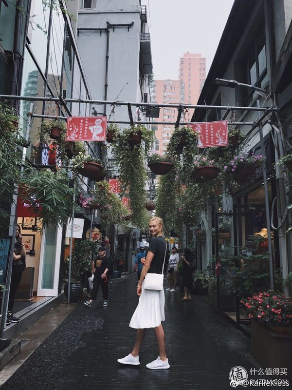 学霸超模也要嫁了?赶快follow起KK的超实用穿衣法则