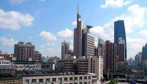 日本女孩到中国爱买这样东西,网友纷纷评论,太便宜了