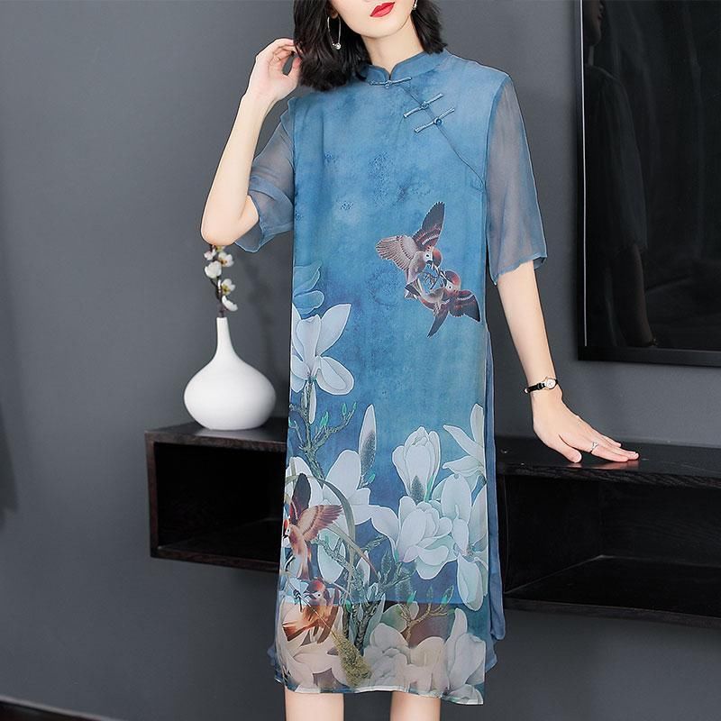 不骗你，大牌”欧货“秋裙，高贵又显嫩，初秋这样穿，想不美都难