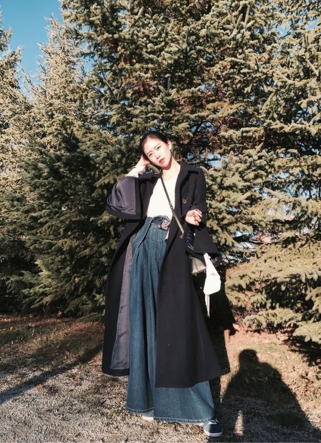 胸小的女孩穿什么衣服好看？