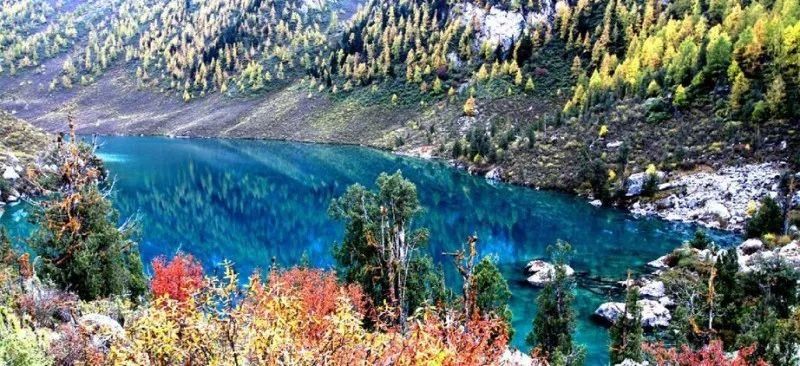 追寻传说中的七藏沟，将满眼秋色尽收眼底